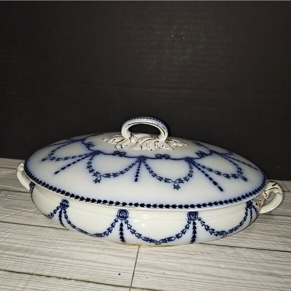 Royal Staffordshire Marseilles Blue & White Porcelain Tureen Serving Dish - Picture 3 of 10